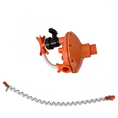 Regulator ciśnienia wody w klatce dla kur niosek 8-10 ml / min